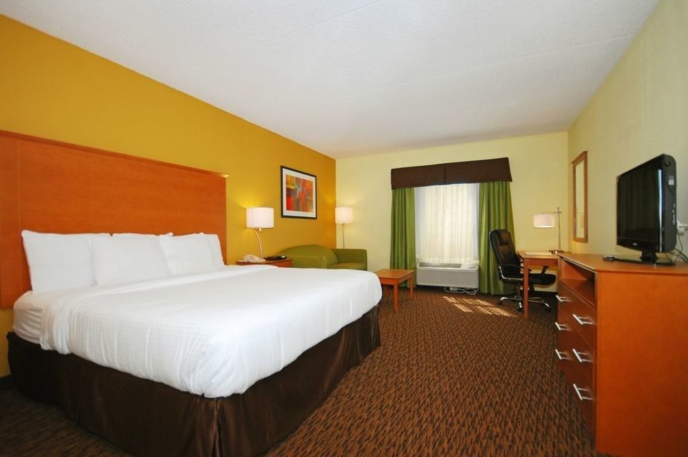 Clarion Hotel & Suites University-Shippensburg Værelse billede